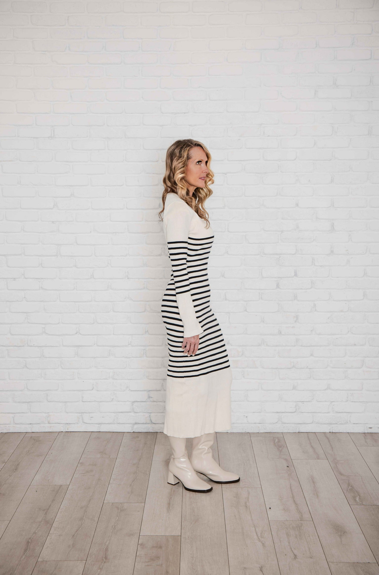 Drew Long Sleeve Midi Sweater Dress M Drew Long Sleeve Midi Sweater Dress M