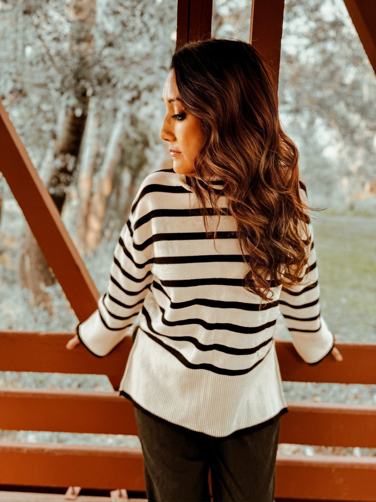 Desiree Black and White Turtleneck Oversized Sweater – Robin Towle